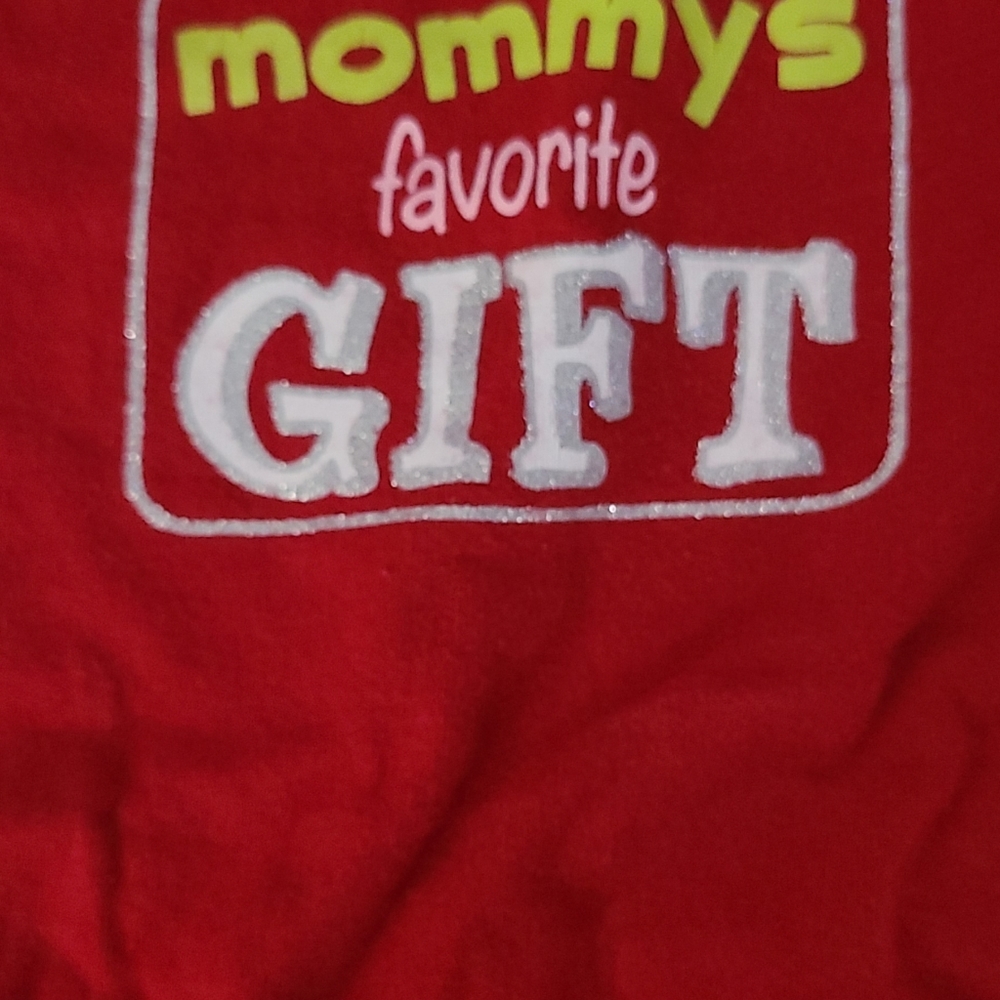 Size 0-3 month Christmad onesies - Picture 3 of 3